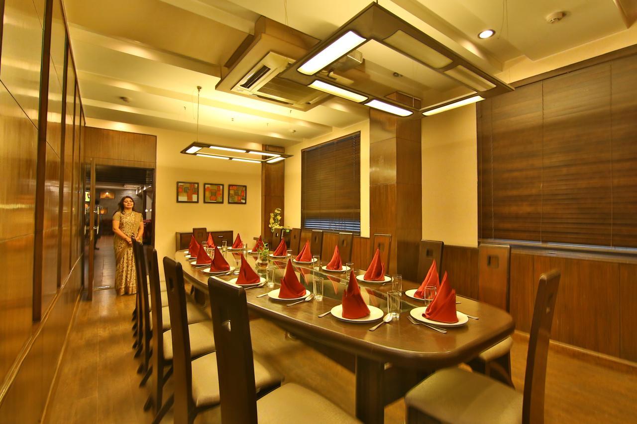 Cs Boutique Hotel Faridabad Exterior foto