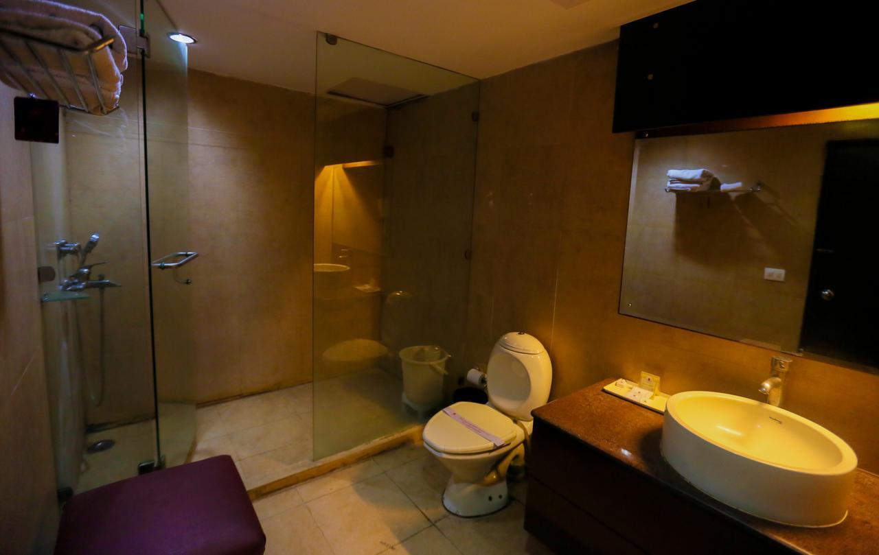 Cs Boutique Hotel Faridabad Exterior foto